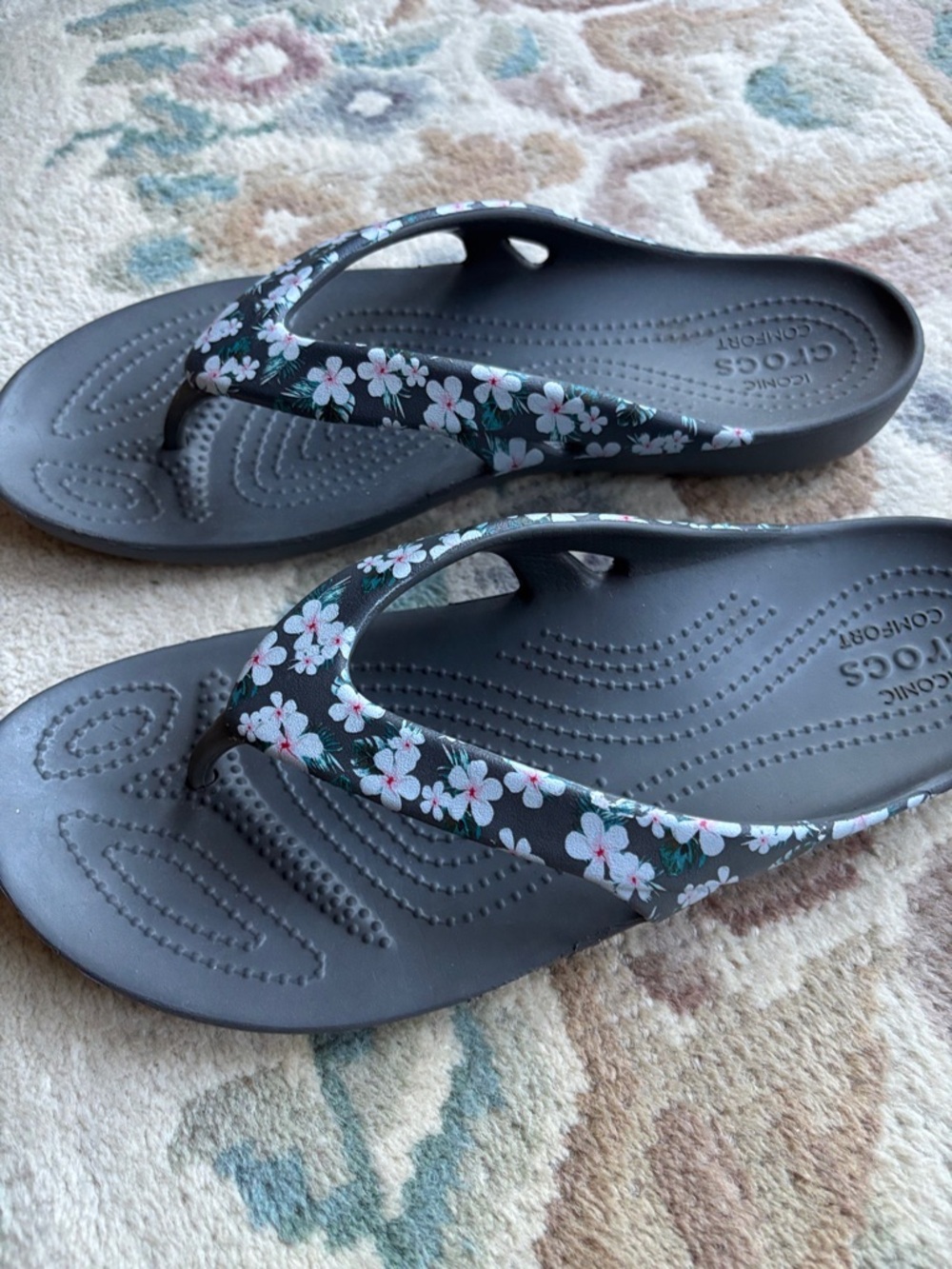 CROCS Gray Flip Flops with Pink Floral Straps - Picture 3 of 5